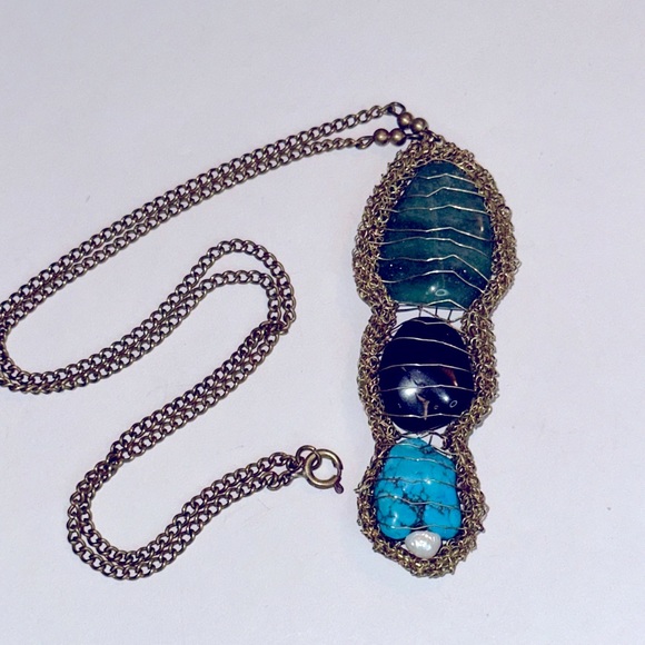 Vintage Handmade Wired Wrapped Turquoise, Jade, Pearl, Black Onyx Necklace - Picture 7 of 10